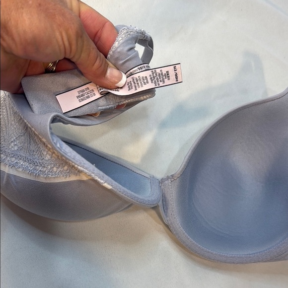 VS Body by Victoria, lined perfect coverage, periwinkle blue & lace, Size 34DD - Picture 10 of 14